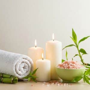 蒂拉纳的秘密乐趣：中国按摩的馈赠